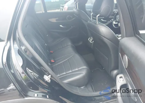 2016 Mercedes-Benz Glc 300 from USA, damaged, VIN WDC0G4JB4GF108562